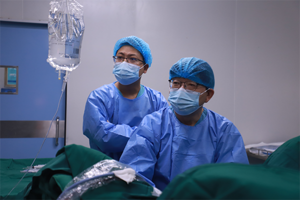 瑞梦技术破解"男"言之隐 六旬患者亲述前列腺增生治疗新体验(图2) 瑞梦技术破解"男"言之隐 六旬患者亲述前列腺增生治疗新体验(图2)