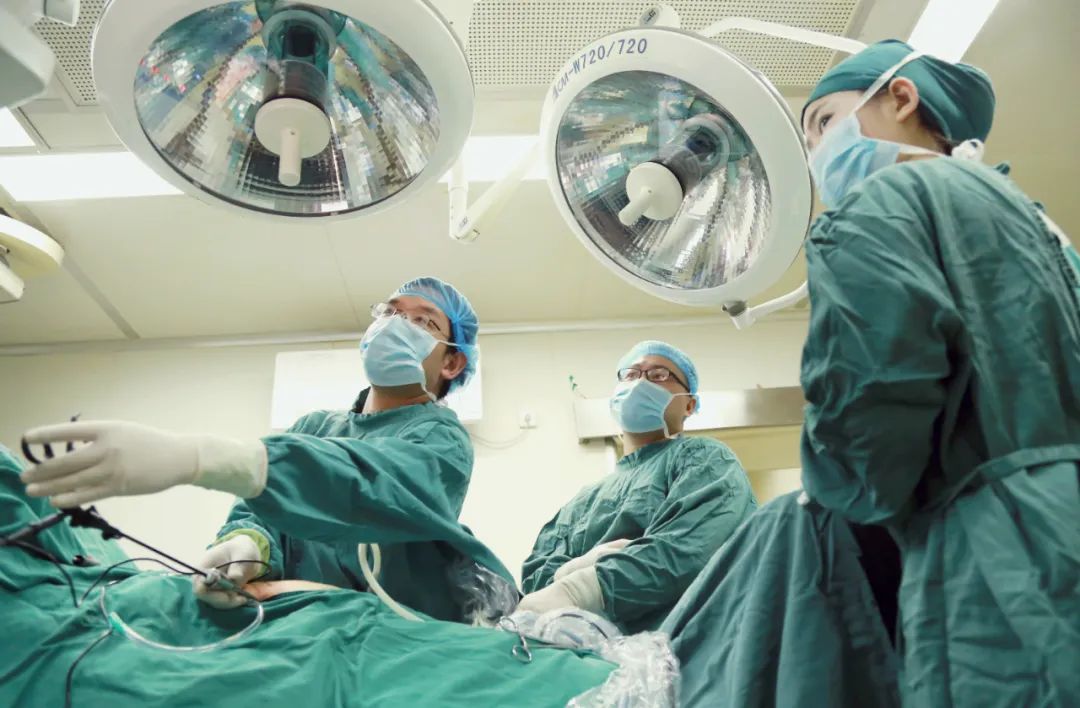 右上腹痛别当胃病！医生教你几招快速区分胆结石！【四川胆结石医院排名】(图5)