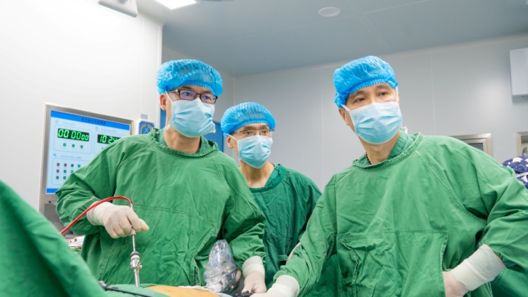 四川眉山女子毫无感觉,胆囊里竟疯长出108颗“好汉结石”【四川保胆取石最好的医院排名】(图4) 四川眉山女子毫无感觉,胆囊里竟疯长出108颗“好汉结石”【四川保胆取石最好的医院排名】(图4)